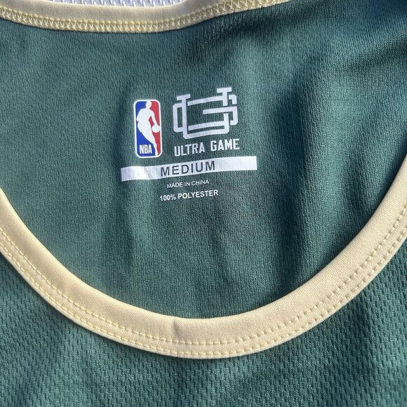 Milwaukee Bucks Green Tank Top Men’s Medium NBA Jersey Style Sleeveless Tee - Picture 2 of 5